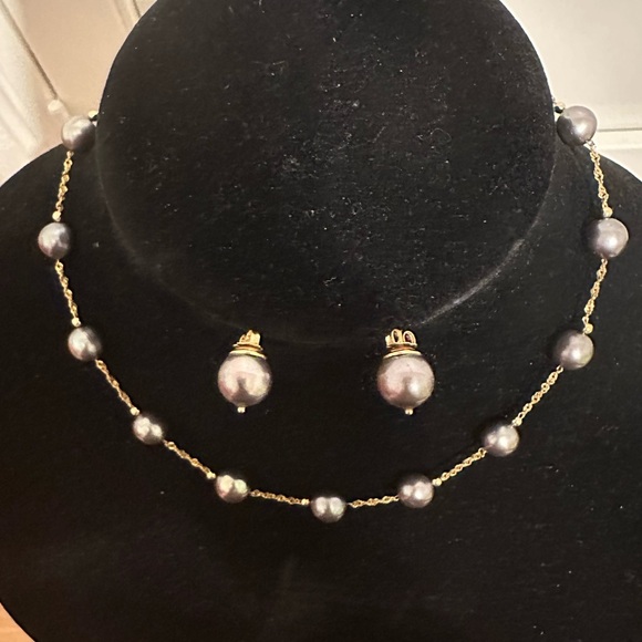 14k yellow Gold and Tahitian pearl station necklace and stud earrings - Picture 6 of 11